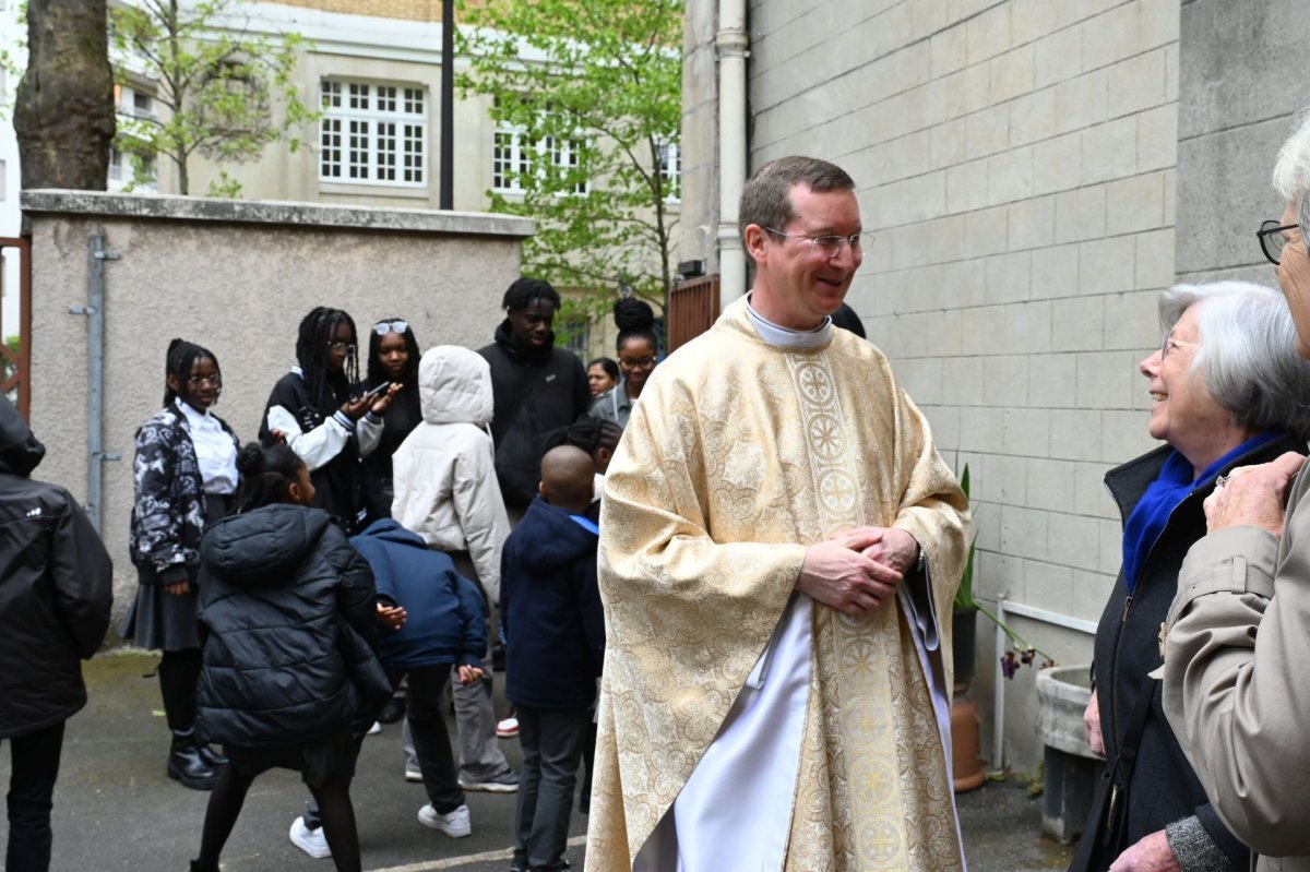 Messe d'action de grâce pour les 150 ans de Saint-Georges de la Villette. © Marie-Christine Bertin / Diocèse de Paris.