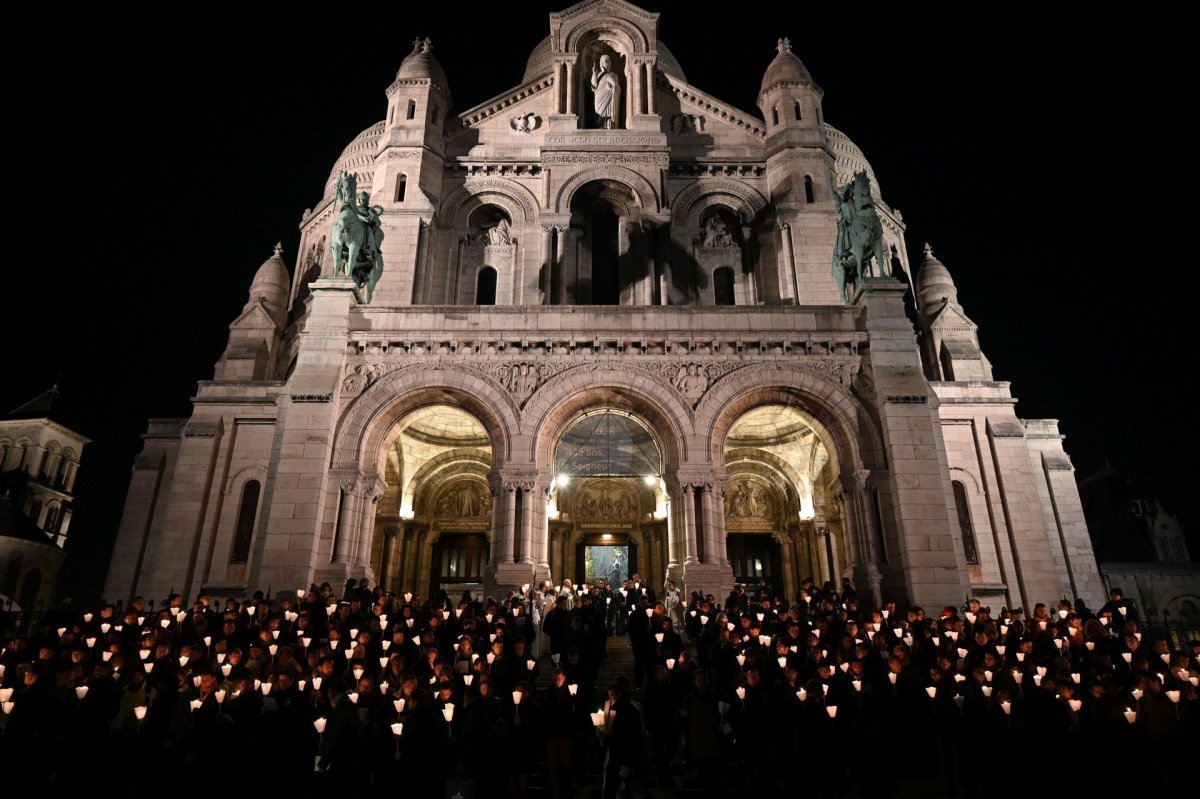 Veillée de prière pour les vocations au Sacré-Cœur de Montmartre. Samedi 2 décembre 2023. © Marie-Christine Bertin / Diocèse de Paris.
