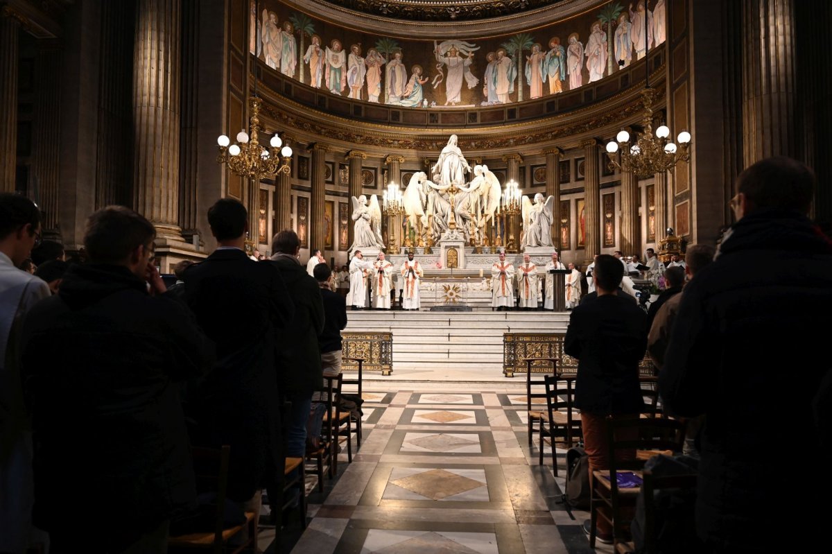 Messe à La Madeleine. Vendredi 1er décembre 2023. © Marie-Christine Bertin / Diocèse de Paris.