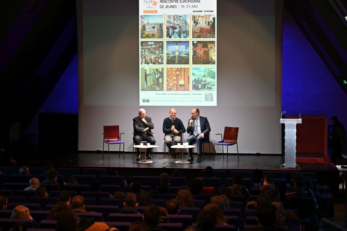 Ateliers au Collège des Bernardins. © Marie-Christine Bertin / Diocèse de Paris.