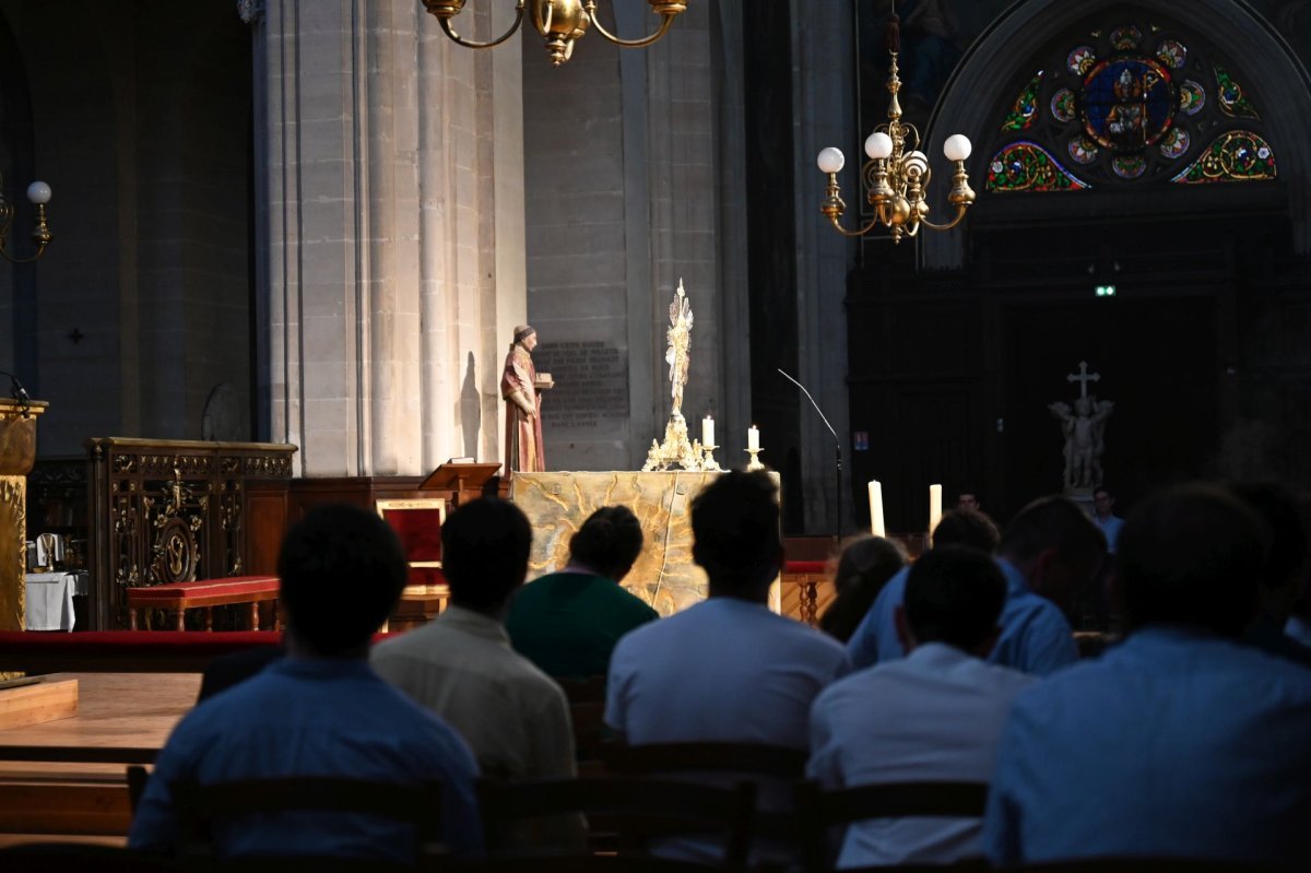 Messe et veillée de prière pour les vocations 2025. © Marie-Christine Bertin / Diocèse de Paris.