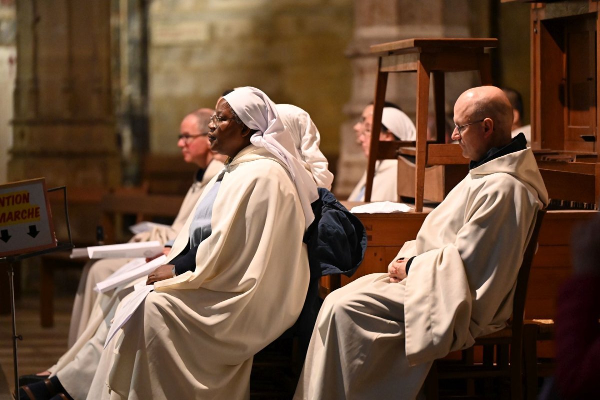 Catéchèse sur le sacrement du baptême. Lundi 5 mai 2025. © Marie-Christine Bertin / Diocèse de Paris.