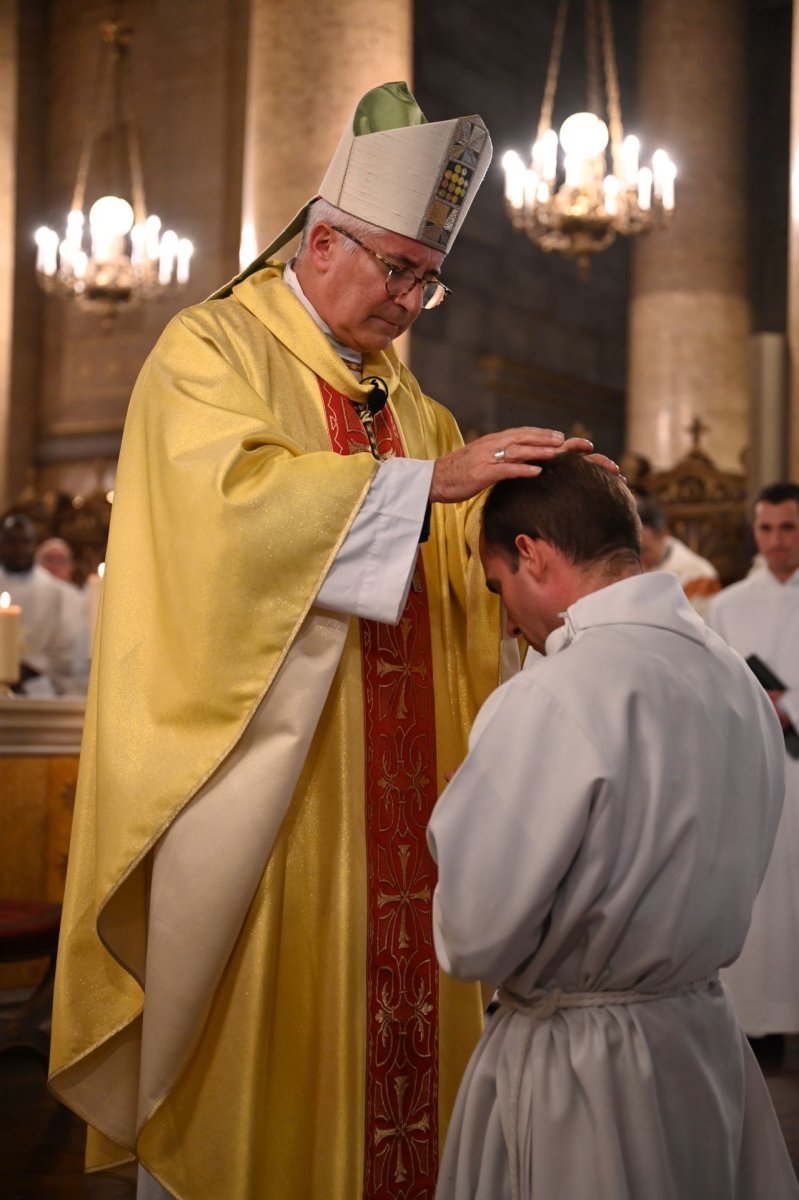Ordination diaconale en vue du sacerdoce du 11 octobre 2025. © Marie-Christine Bertin / Diocese de Paris.