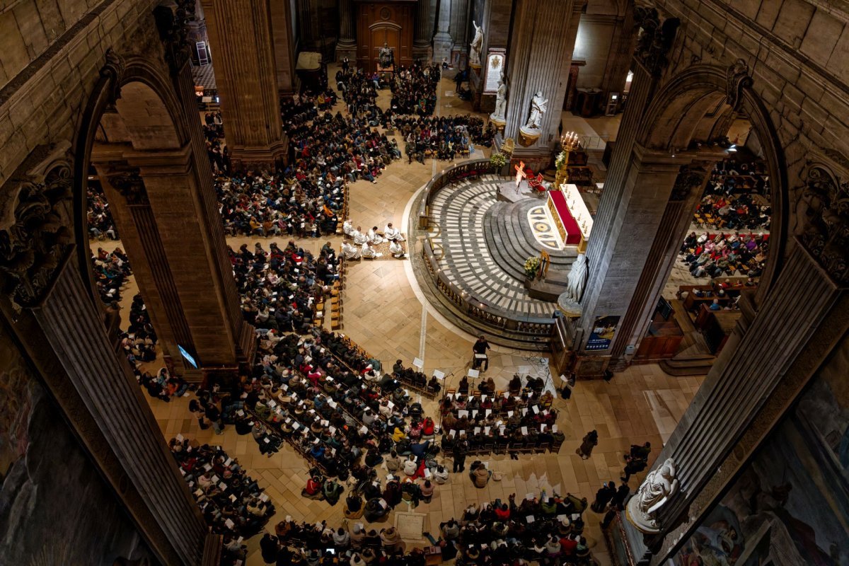 Prière du soir à Saint-Sulpice. © Yannick Boschat / Diocèse de Paris.