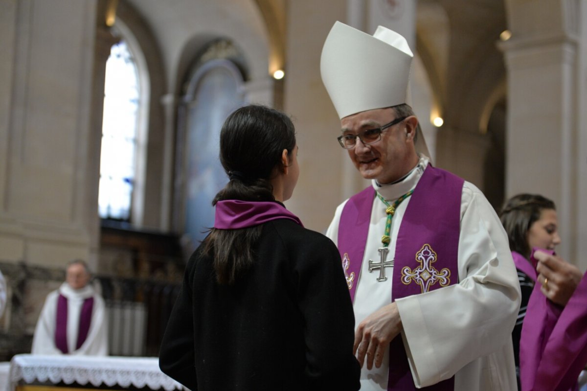 Appel décisif des jeunes catéchumènes 2019. © Marie-Christine Bertin / Diocèse de Paris.