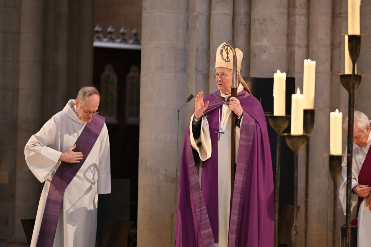 Appel décisif et inscription du nom des catéchumènes 2026 - Célébration du matin. © Marie-Christine Bertin / Diocèse de Paris.