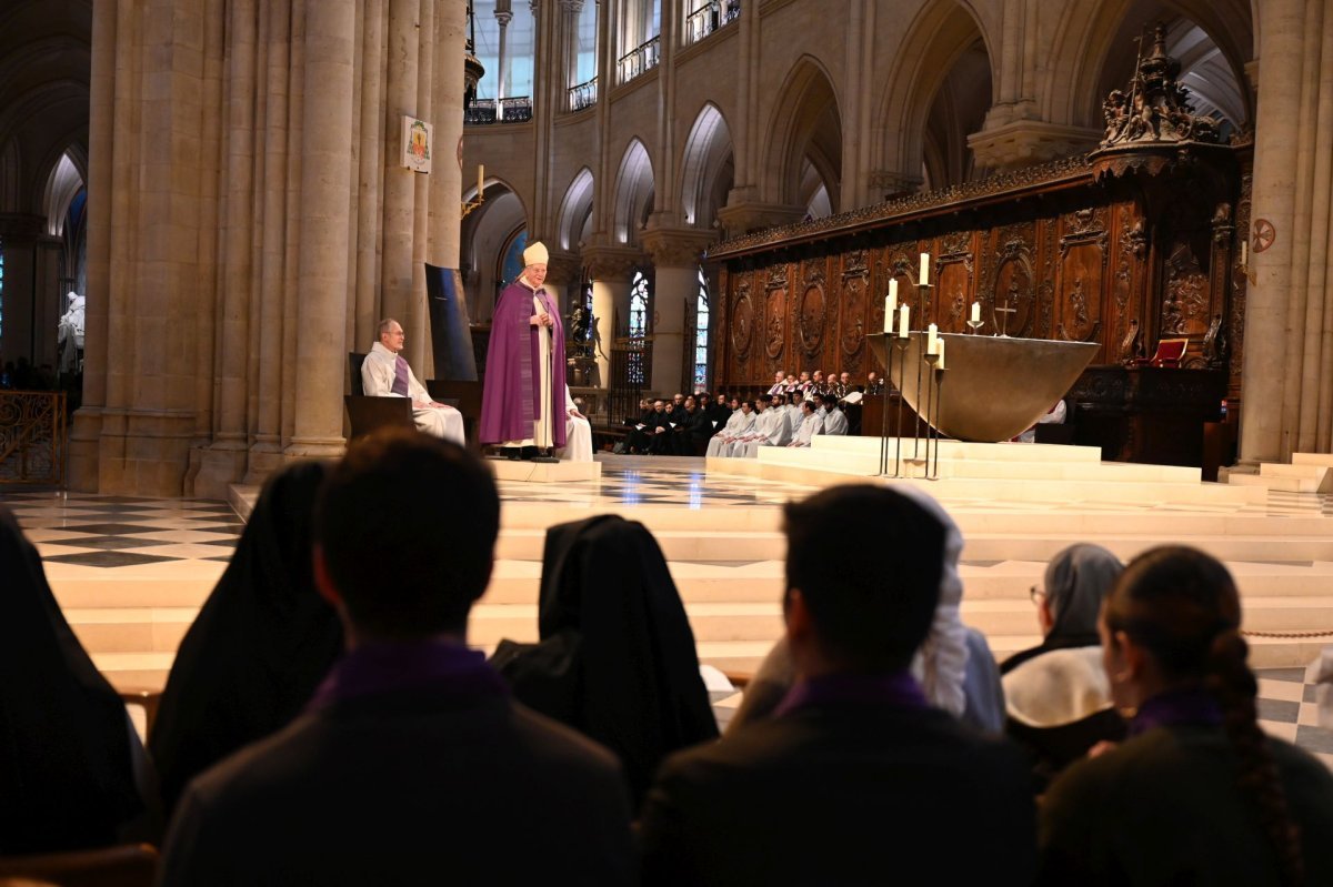 Appel décisif et inscription du nom des catéchumènes 2026 - Célébration du matin. © Marie-Christine Bertin / Diocèse de Paris.