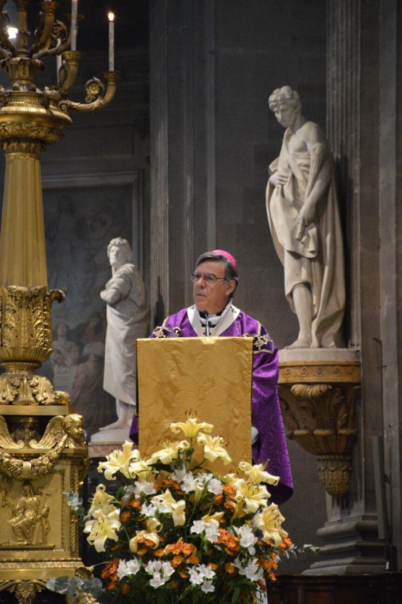 Messe suite à l'attentat à la basilique Notre-Dame de Nice. © Laurence Faure / Diocèse de Paris.