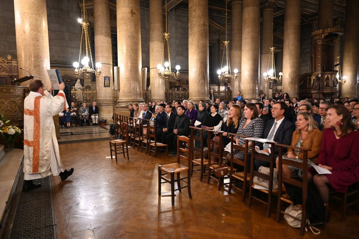 Ordination diaconale en vue du sacerdoce du 11 octobre 2025. © Marie-Christine Bertin / Diocese de Paris.