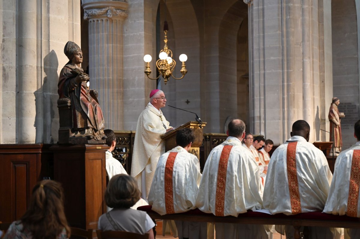 Messe et veillée de prière pour les vocations 2025. © Marie-Christine Bertin / Diocèse de Paris.