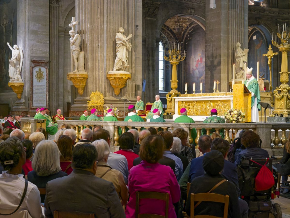 Messe pour la paix. © Yannick Boschat / Diocèse de Paris.