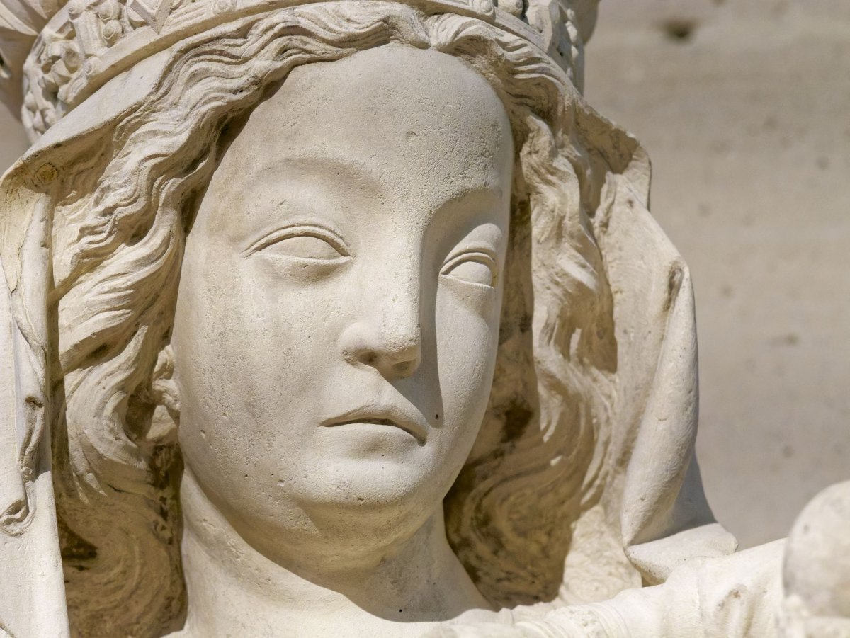 Statue Notre Dame de Paris. Installée à Saint-Germain l'Auxerrois. © Yannick Boschat / Diocèse de Paris.