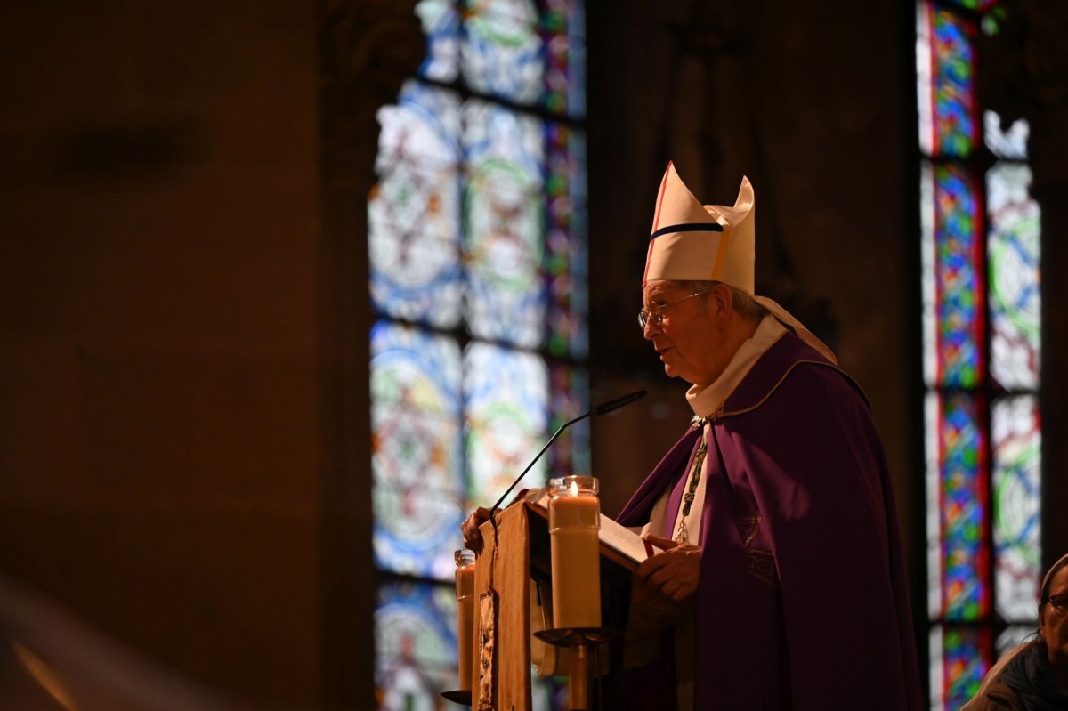 Appel décisif des jeunes catéchumènes 2026. © Marie-Christine Bertin / Diocèse de Paris.