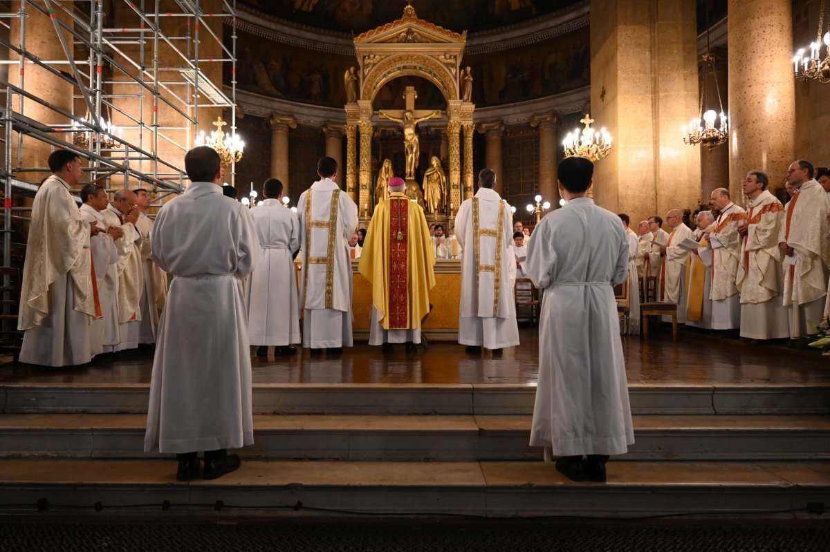 Ordination diaconale en vue du sacerdoce du 11 octobre 2025. © Marie-Christine Bertin / Diocese de Paris.