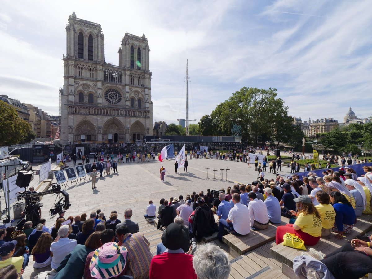 Rencontre interreligieuse dans le cadre des Jeux Olympiques 2024. © Yannick Boschat / Diocèse de Paris.