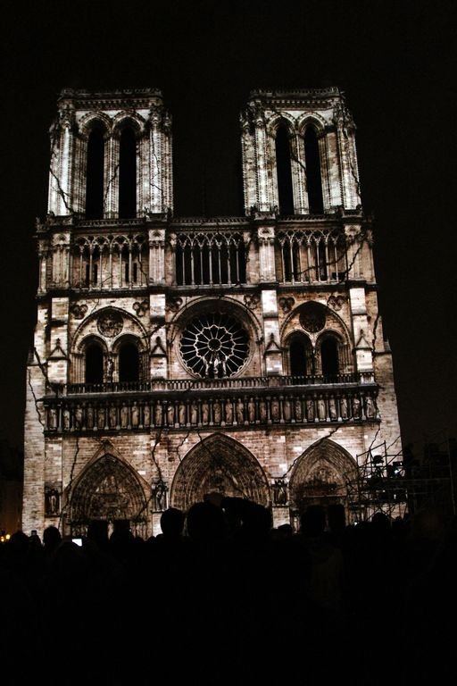 Le Parvis des Gentils le 25 mars 2011 à Notre-Dame de Paris. Photo Yannick Boschat 