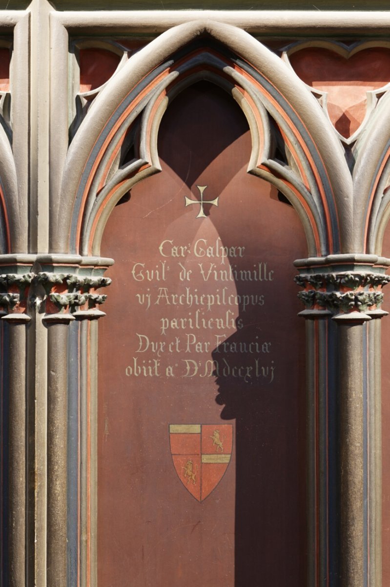 Blason à Notre-Dame de Paris. © Yannick Boschat / Diocèse de Paris.