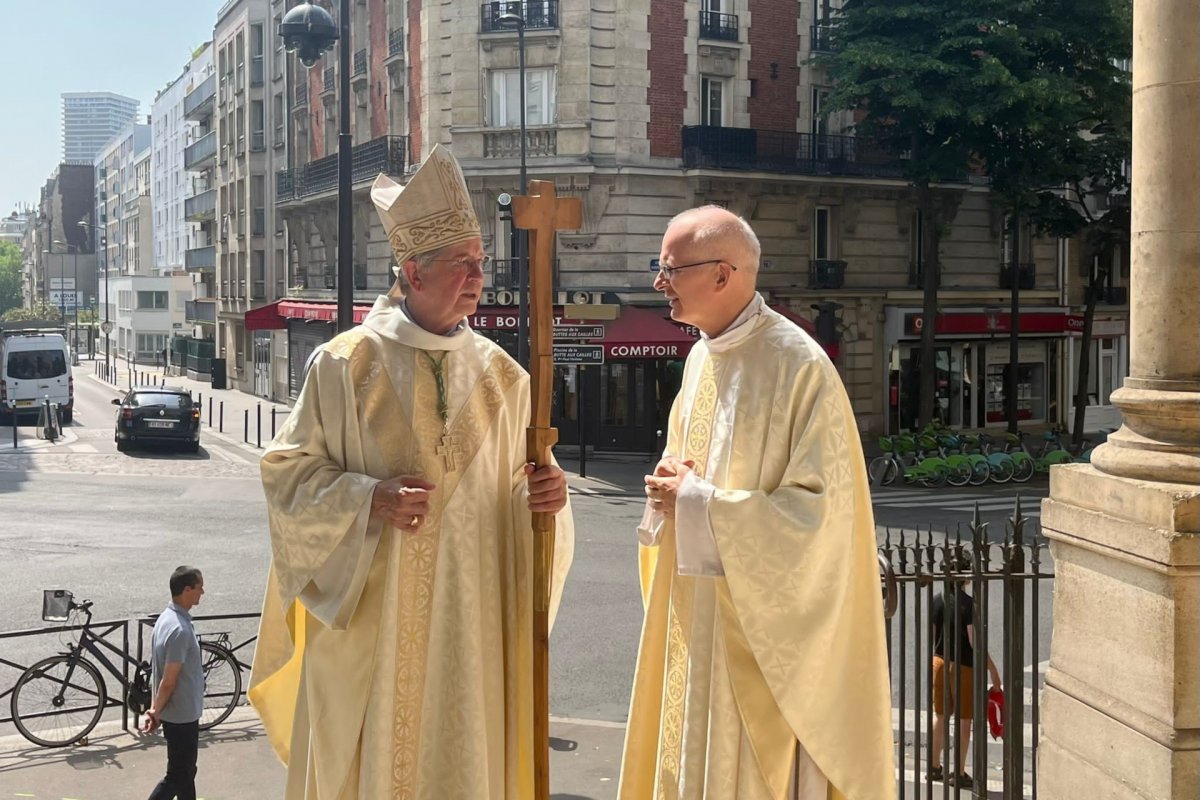 Messe à Ste-Anne de la-Butte-aux-Cailles (13e). Dimanche 19 juin 2022 © D. R..