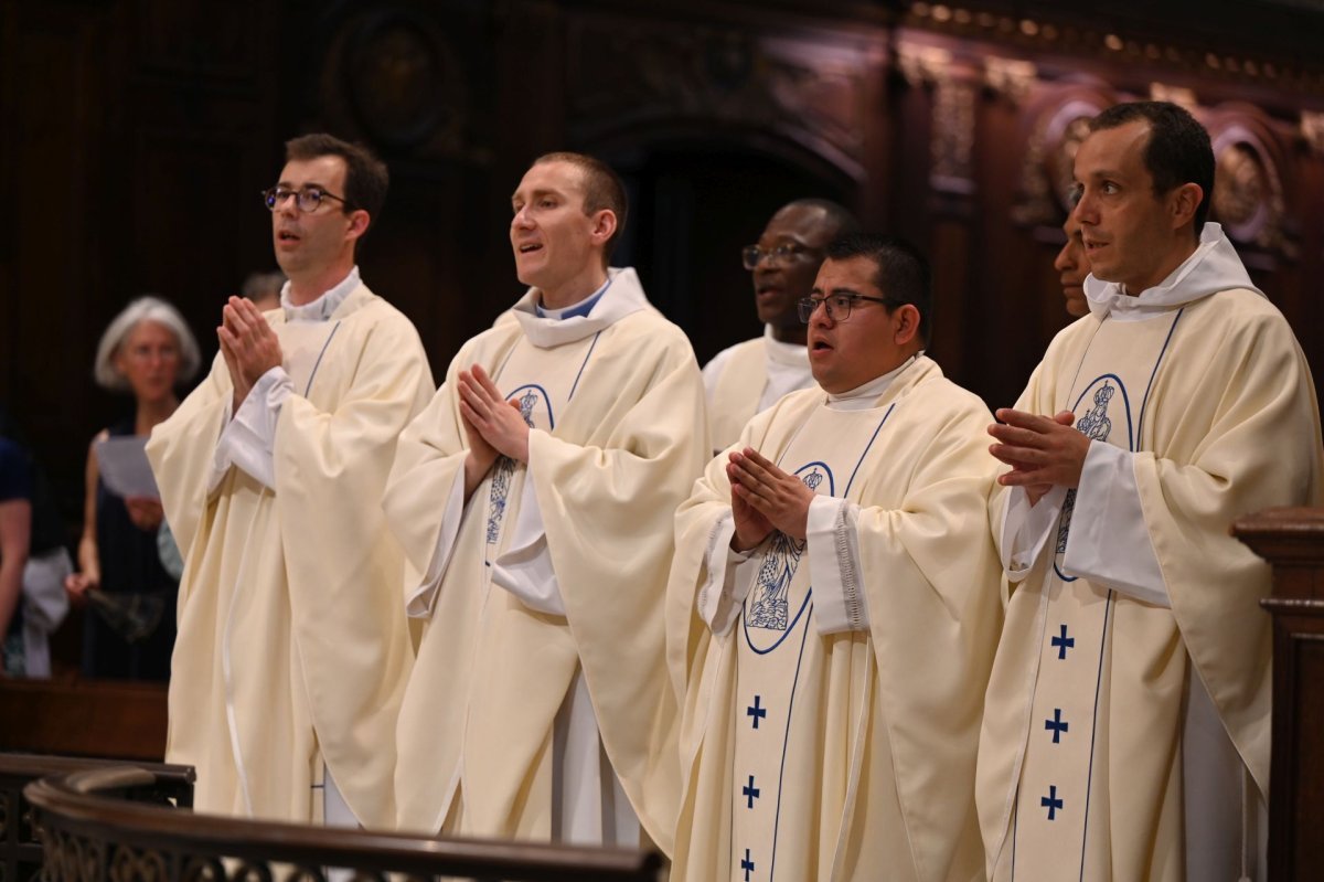 Messe des nouveaux prêtres à Notre-Dame des Victoires. © Marie-Christine Bertin / Diocèse de Paris.