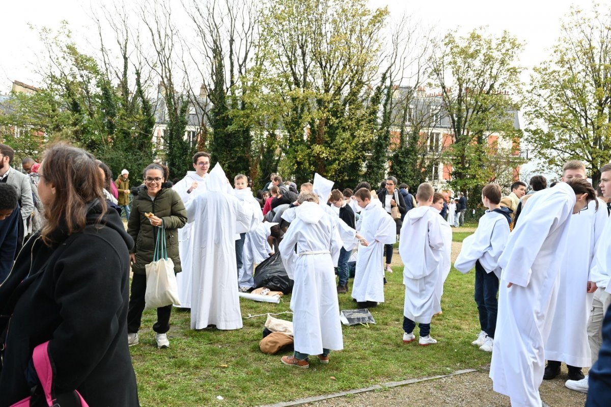 Rassemblement des jeunes au service de la liturgie 2023. © Marie-Christine Bertin / Diocèse de Paris.