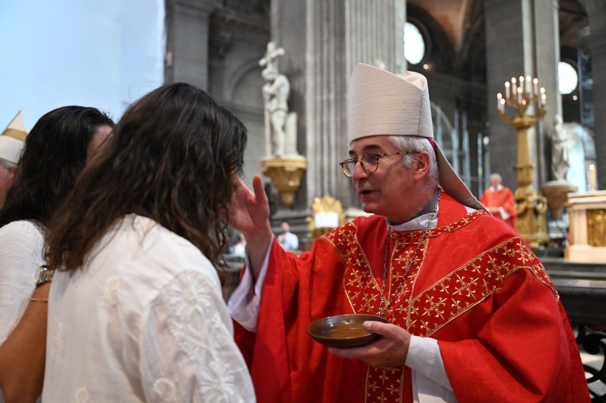 Confirmations d'adultes en mai 2026. Célébration du samedi 30 mai à 10h. © Marie-Christine Bertin / Diocèse de Paris.
