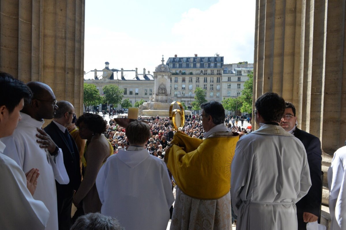 Prière de guérison et de délivrance. © Marie-Christine Bertin / Diocèse de Paris.