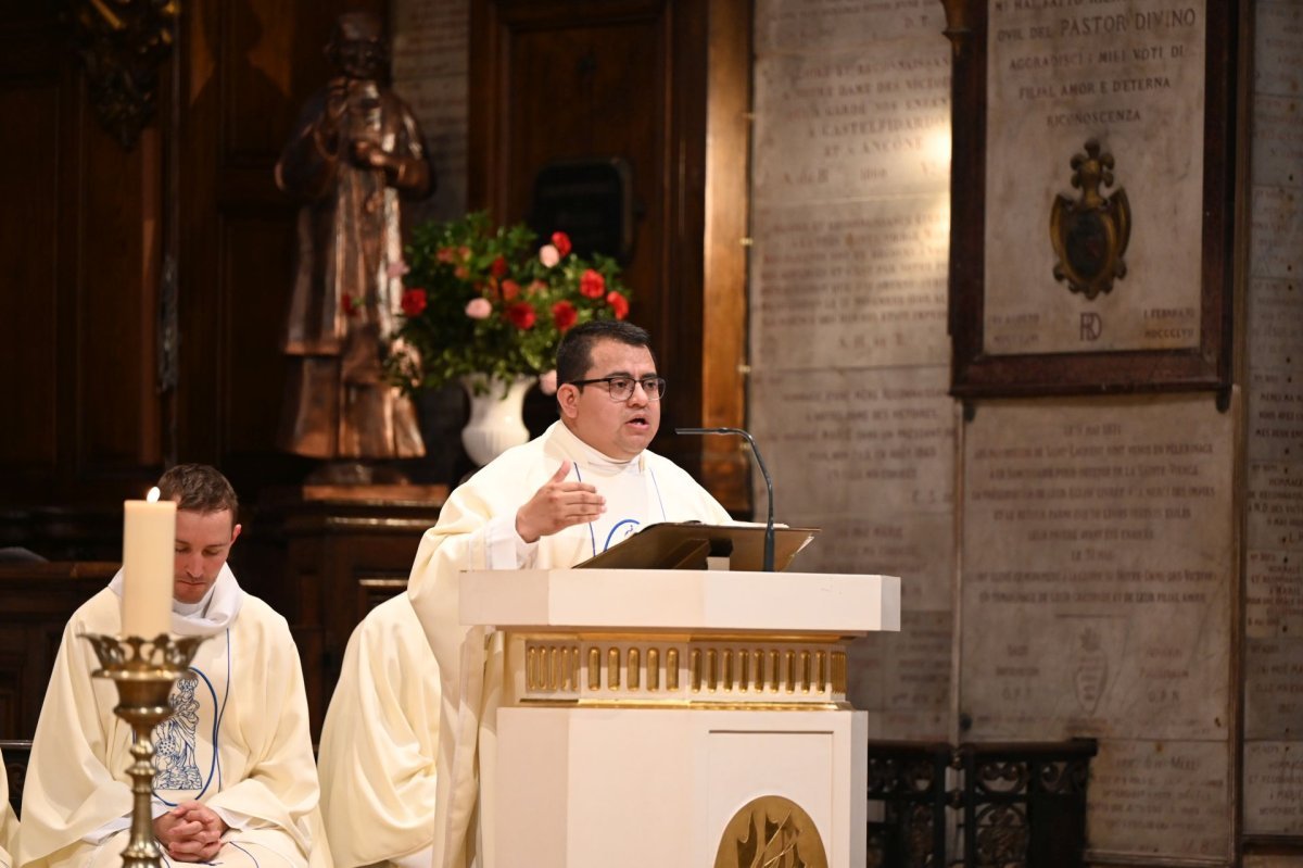 Messe des nouveaux prêtres à Notre-Dame des Victoires. © Marie-Christine Bertin / Diocèse de Paris.