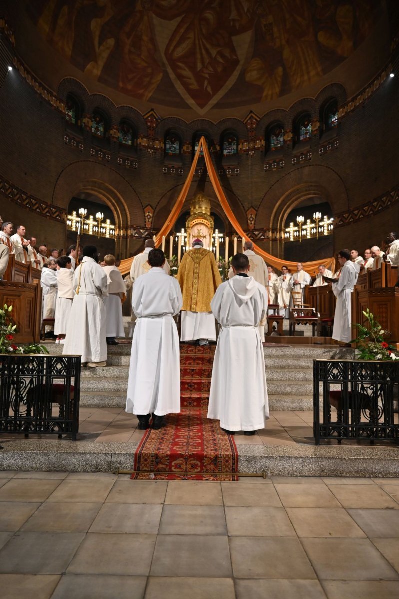 Ordinations diaconales en vue du sacerdoce 2024 du 6 octobre 2024. © Marie-Christine Bertin / Diocèse de Paris.