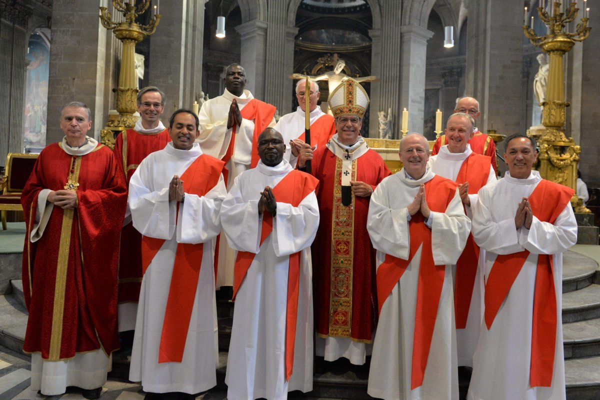 Ordinations de diacres permanents 2020. © Marie-Christine Bertin / Diocèse de Paris.