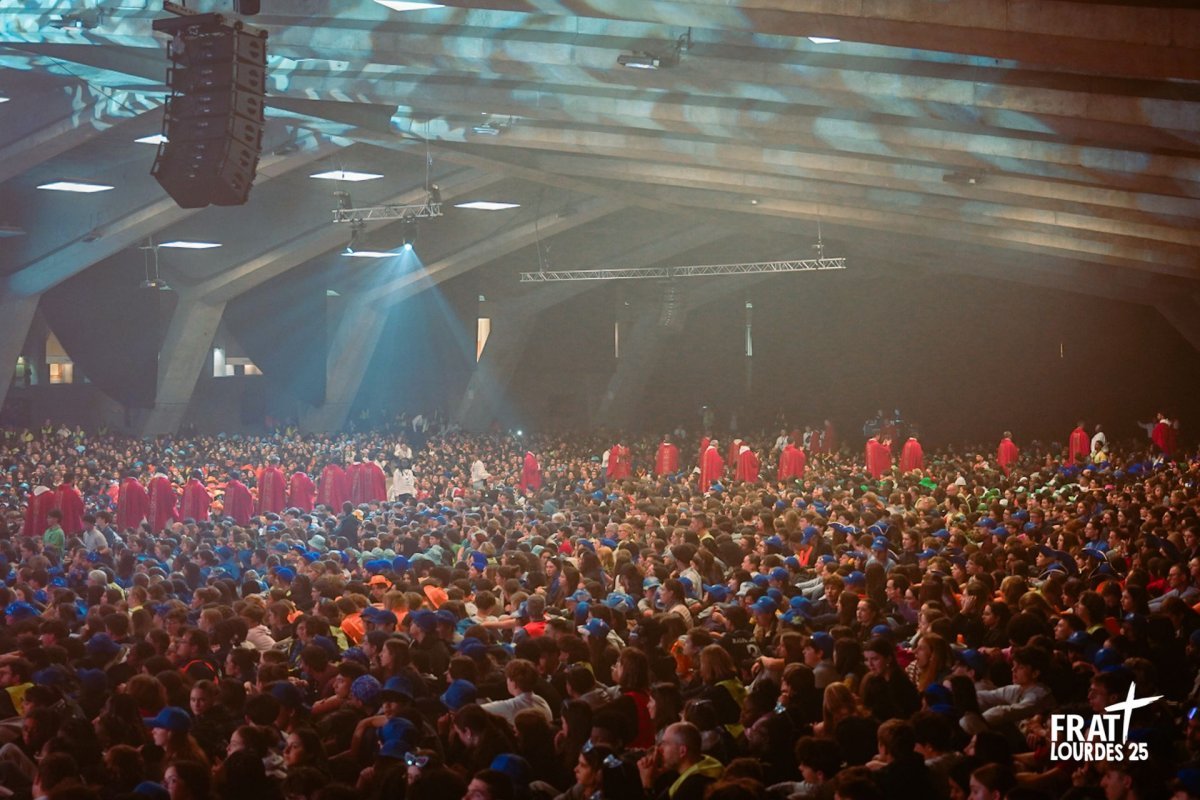 Frat de Lourdes 2025. Dimanche 13 avril 2025. © frat.org.