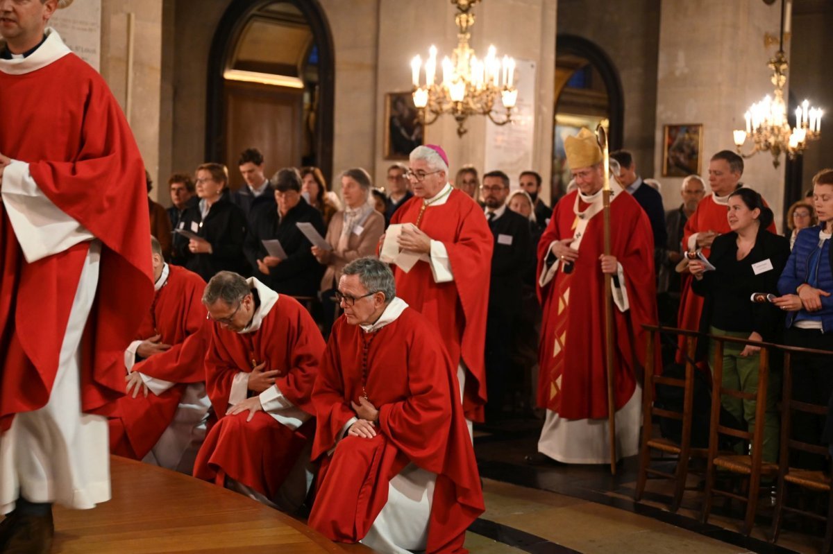 Envoi des baptisés en mission diocésaine 2024. © Marie-Christine Bertin / Diocèse de Paris.