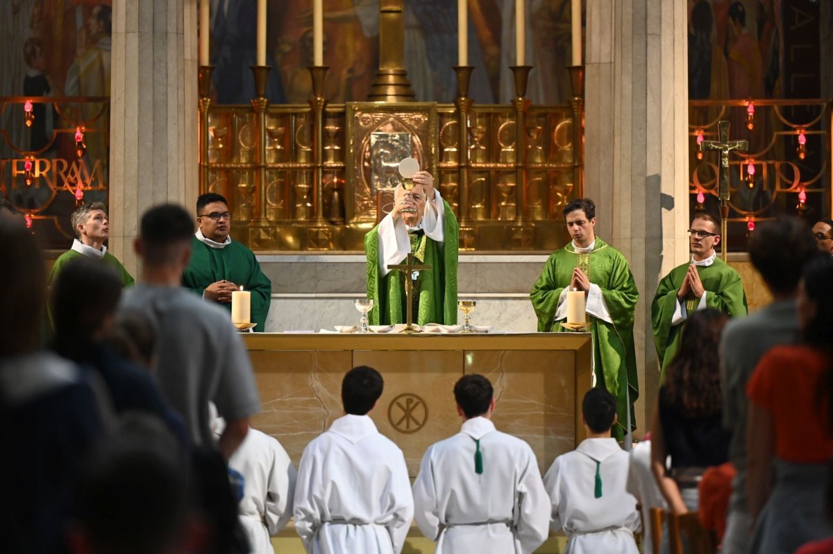 Messe d'envoi au Jubilé des jeunes. © Marie-Christine Bertin / Diocèse de Paris.