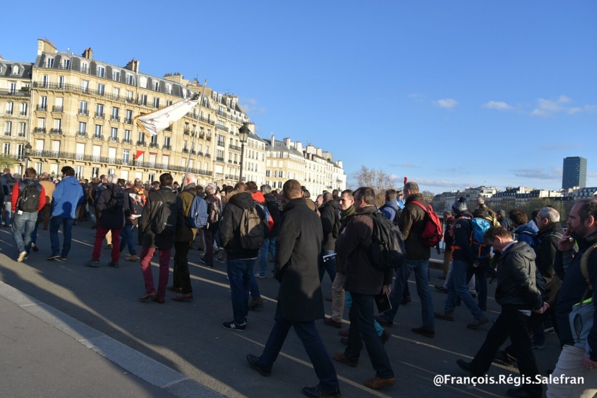 “Marche de Saint-Joseph”, vers Saint-Eustache. 