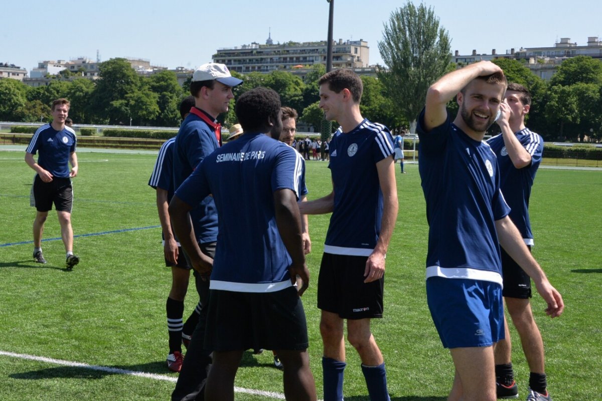 Tournoi de football. © Marie-Christine Bertin / Diocèse de Paris.