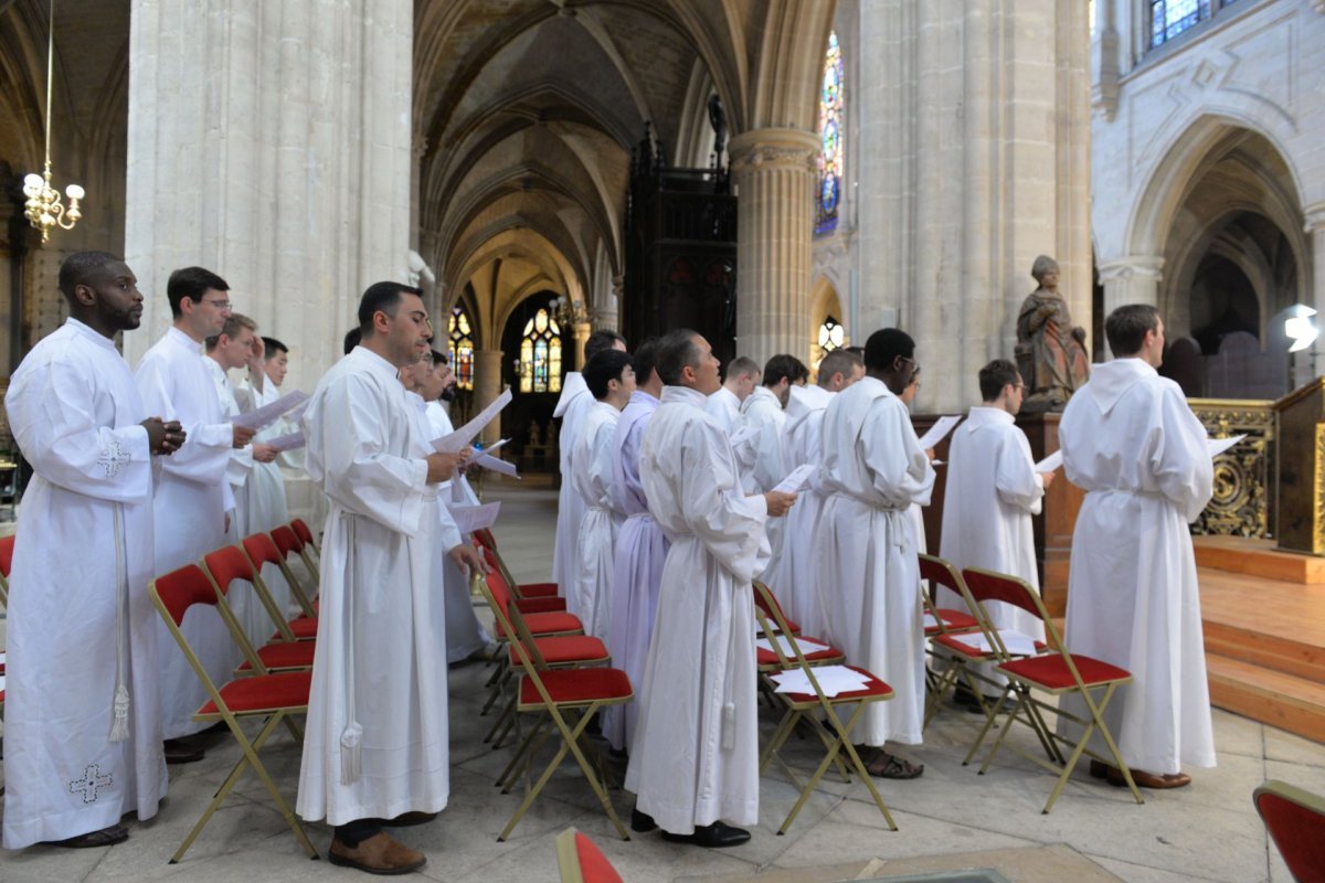 Veillée de prière pour les vocations 2023. © Marie-Christine Bertin / Diocèse de Paris.