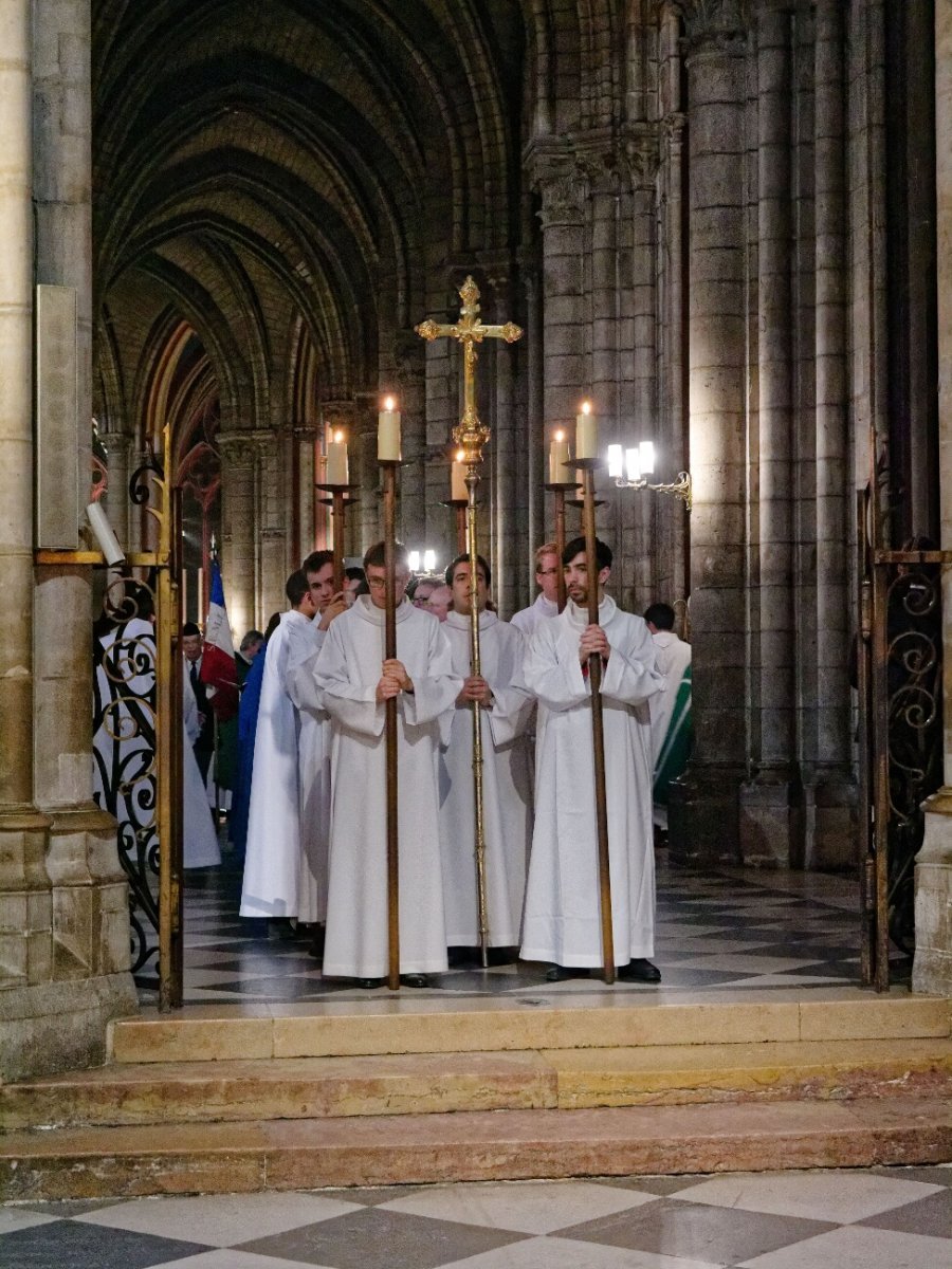 Messe pour le centenaire de la fin de la Première Guerre mondiale. © Yannick Boschat / Diocèse de Paris.