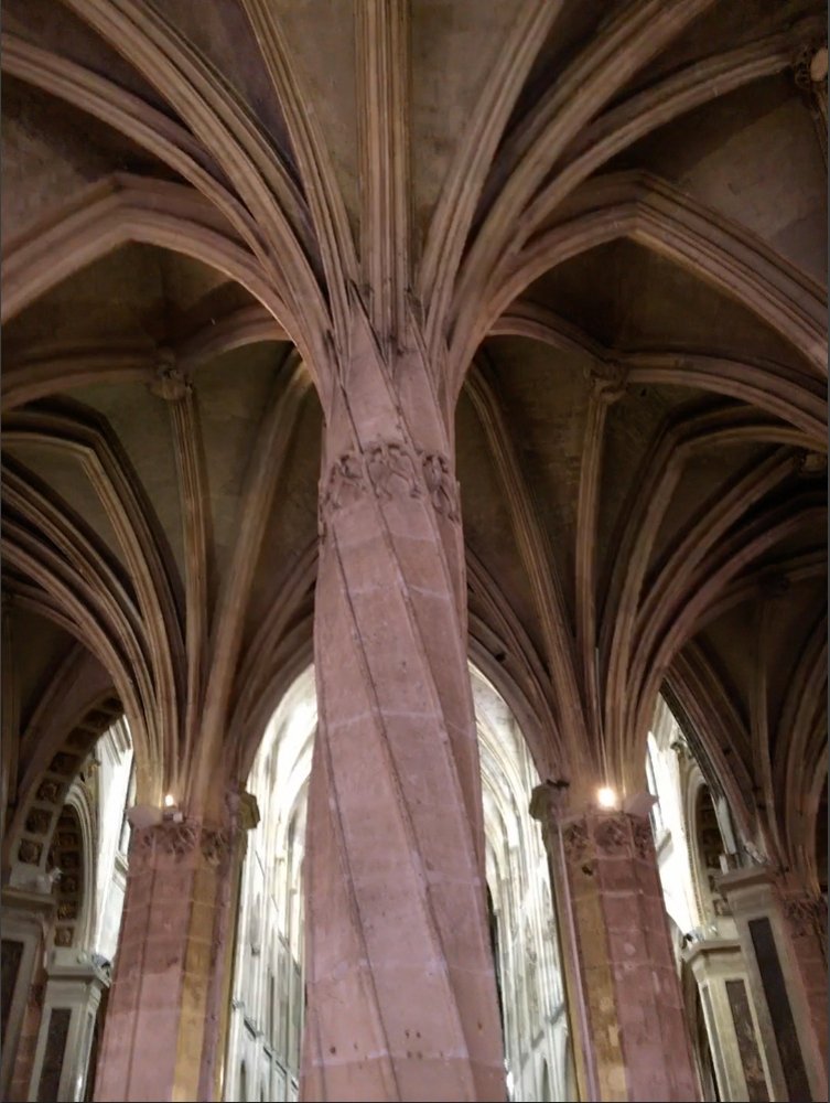 Saint-Séverin (pilier torsadé). © Trésors de Paris.