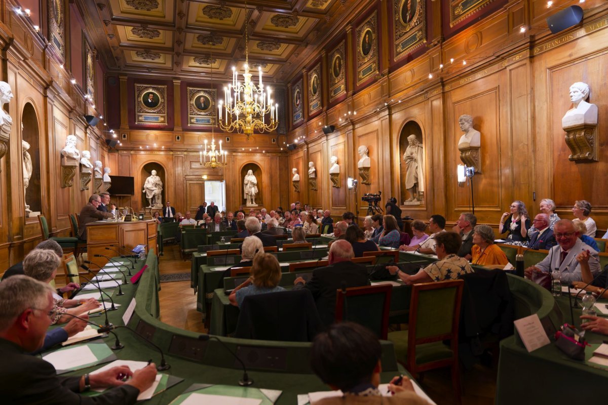 Journée à l'Institut de France. © Yannick Boschat / Diocèse de Paris.