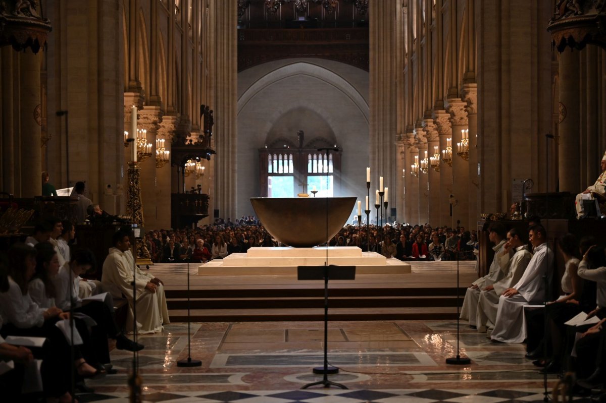 Messe des Jeunes à Notre-Dame de Paris. © Marie-Christine Bertin / Diocèse de Paris.