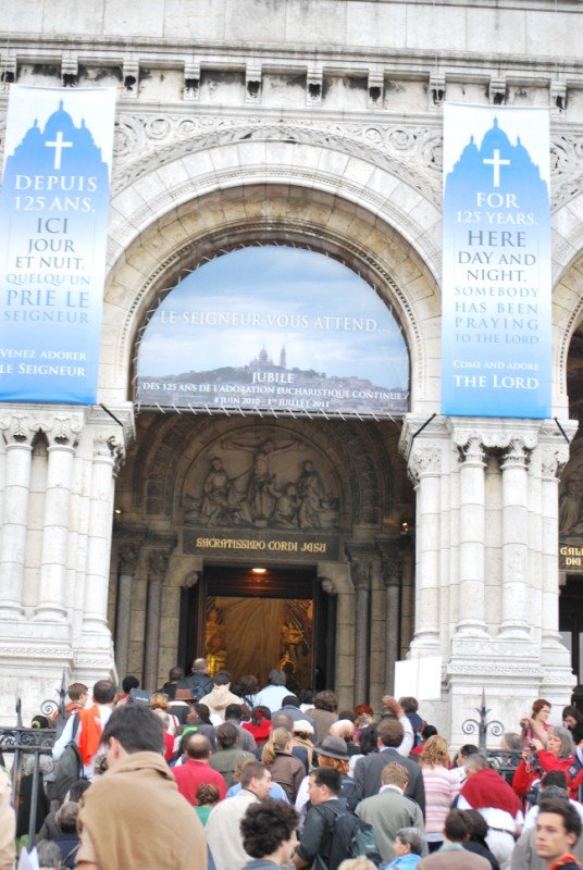 Juin 2010 : Ouverture de la neuvaine de prière pour les vocations à la (…). 
