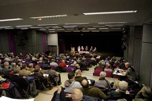 Février 2009 : Journée régionale des diacres permanents d'Île de France. Les diacres et leurs épouses se sont retrouvés pour réfléchir sur leur ministère, mettre en commun leurs expériences et pour prier. 