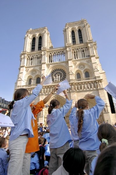 Messe du centenaire du scoutisme - 7 octobre 2007. © Esprit-photos.