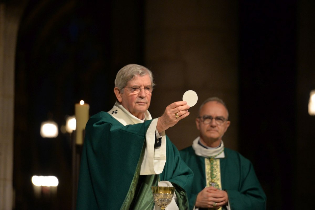 Envoi des baptisés en mission diocésaine. © Marie-Christine Bertin / Diocèse de Paris.