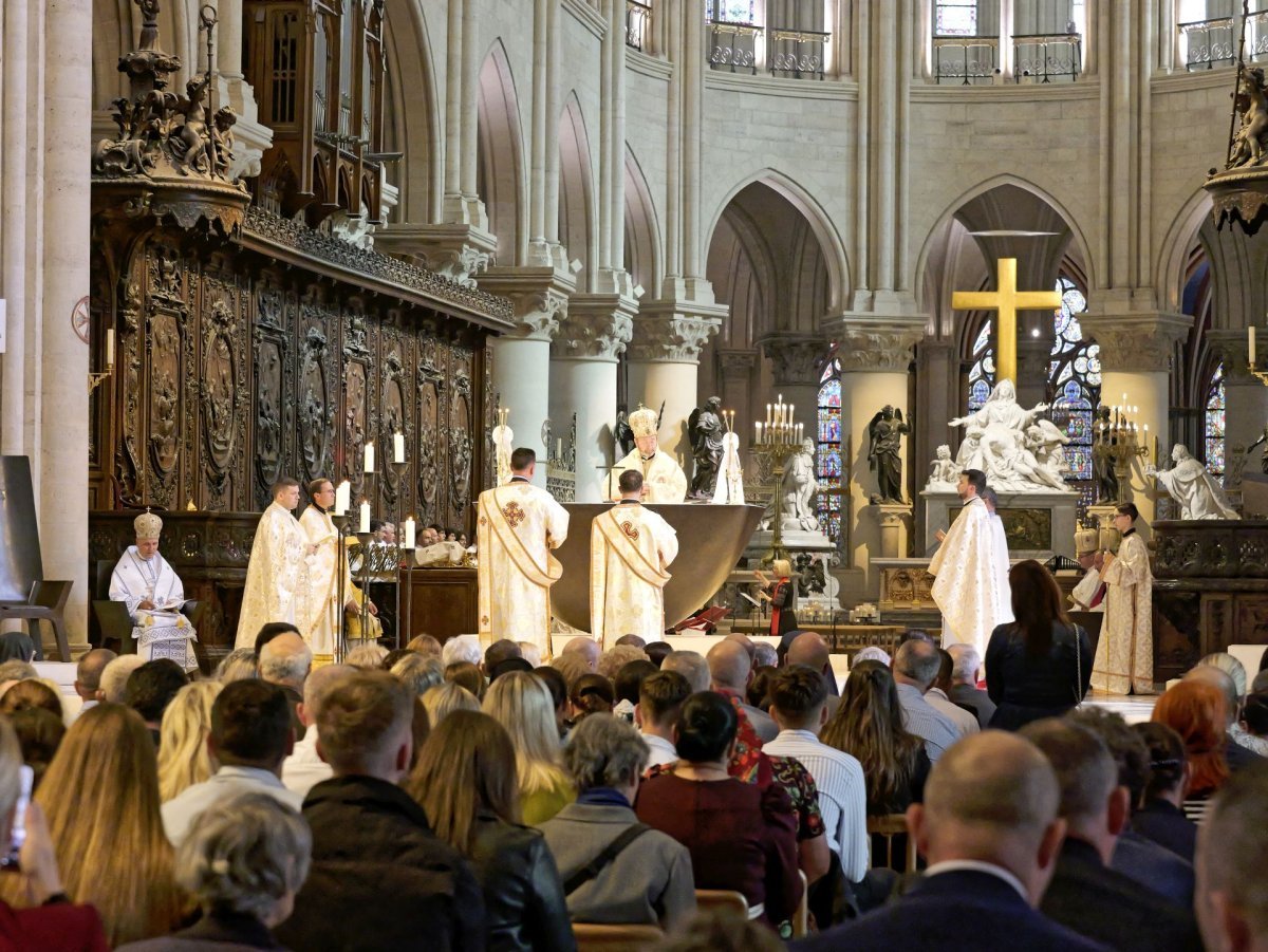 Divine Liturgie pour le bienheureux Cardinal Iuliu Hossu. © Yannick Boschat / Diocèse de Paris.