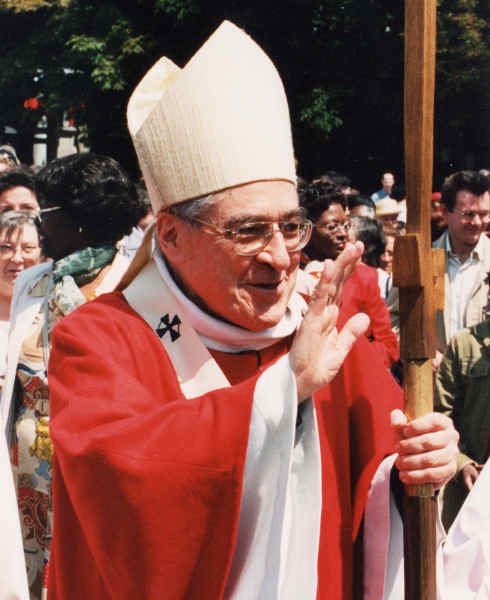 Lors des ordinations. En juin 2002. 