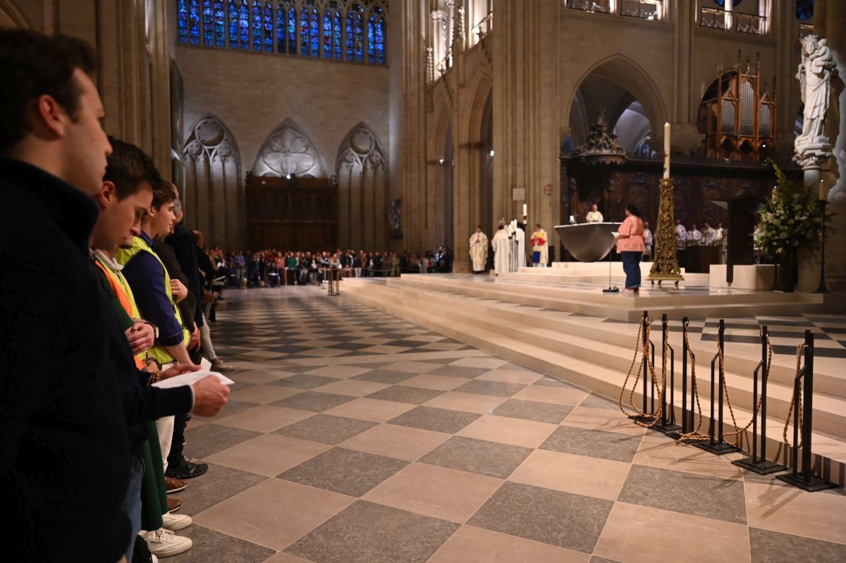 Messe des Jeunes à Notre-Dame de Paris. © Marie-Christine Bertin / Diocèse de Paris.