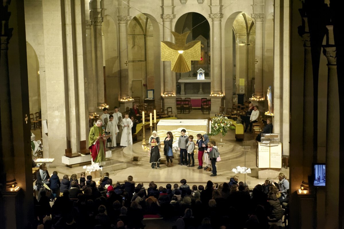 Soirée sainte Geneviève à Saint-Lambert (15e). © Trung Hieu Do / Diocèse de Paris.