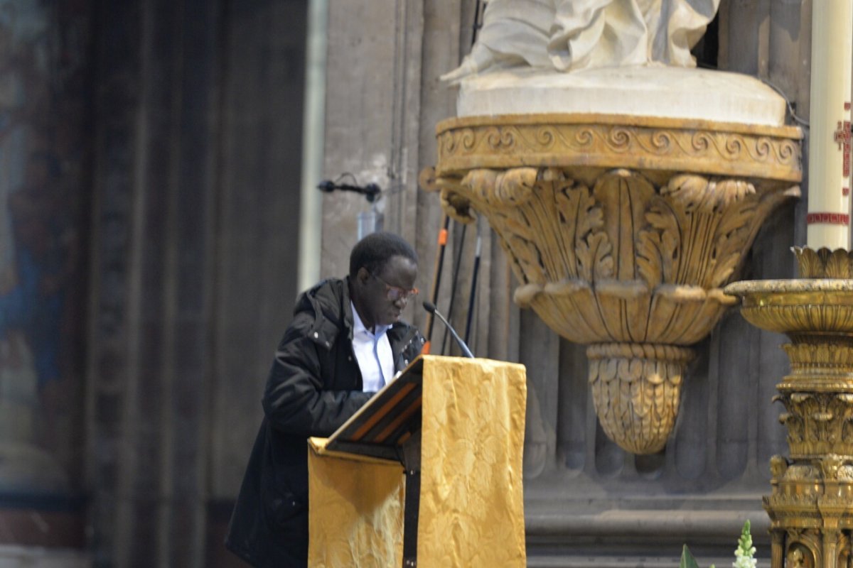 Prière de guérison et de délivrance. © Marie-Christine Bertin / Diocèse de Paris.