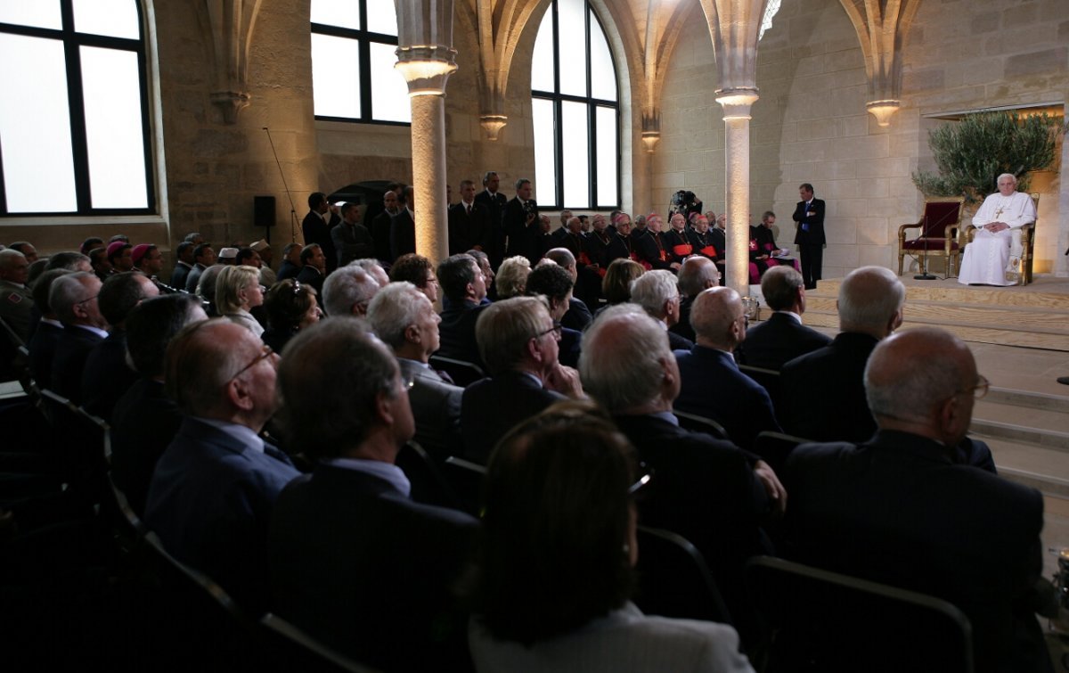 Benoît XVI au Collège des Bernardins. Reproduction interdite. © CIRIC.