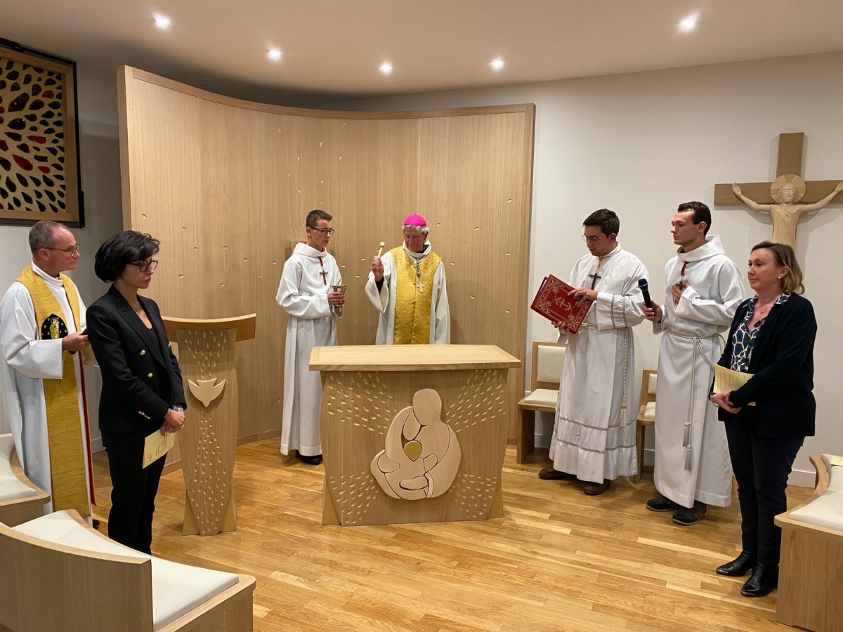 Inauguration et bénédiction de la Maison Familya St-François-Xavier (7e). Vendredi 14 octobre 2022. © Valérie-Anne Maitre / Chantiers du Cardinal.